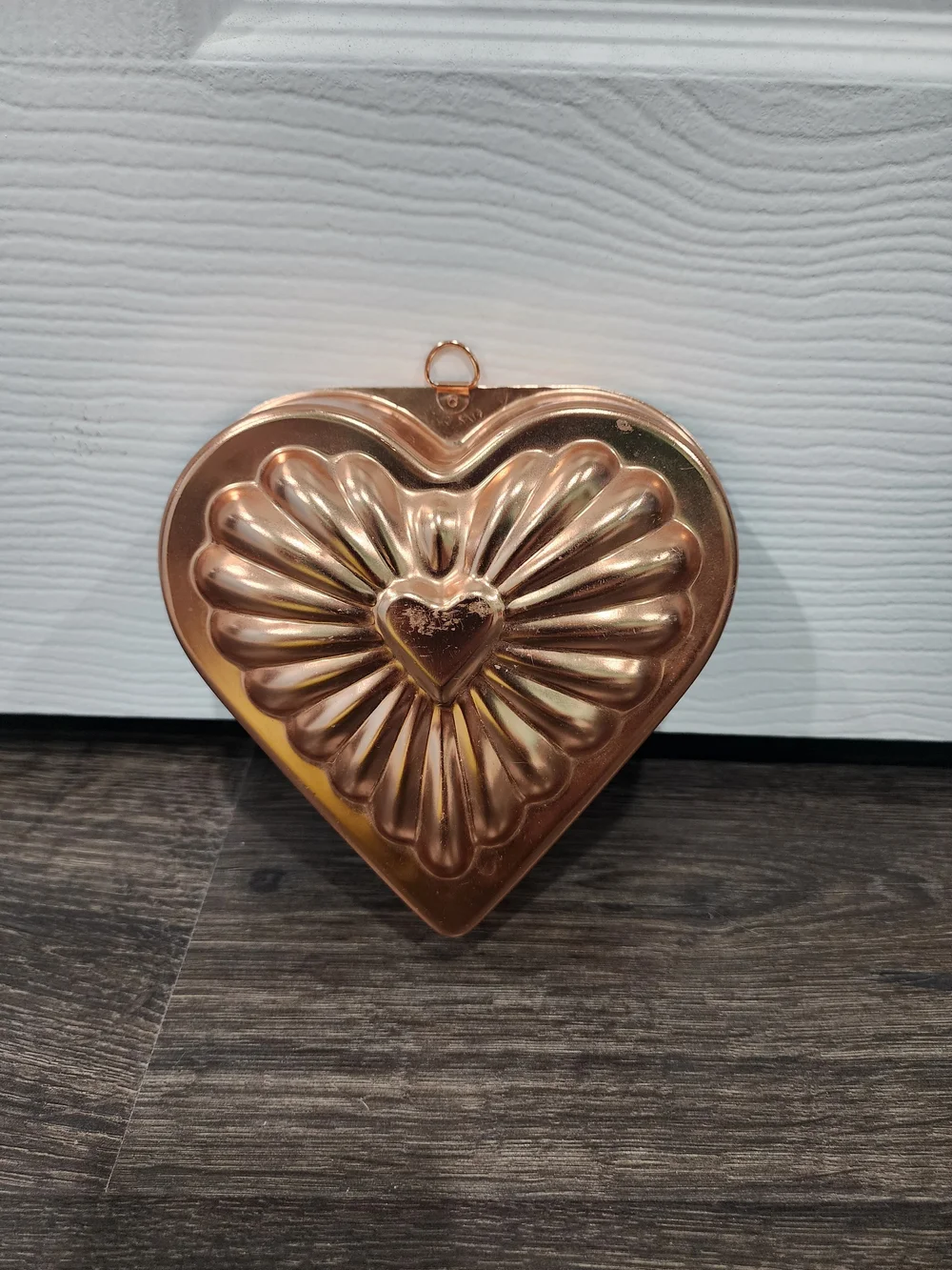 Copper Heart Mold Hanging Wall Decor